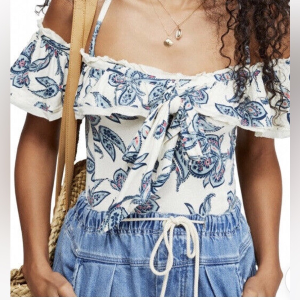 FREE PEOPLE Top Off the Shoulder Cross Strap Sz Small